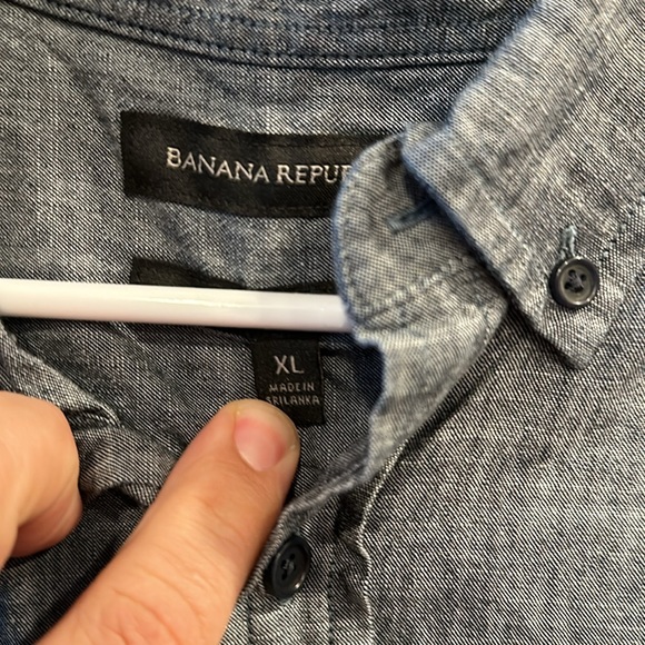 Banana republic collared shirt - Picture 5 of 6